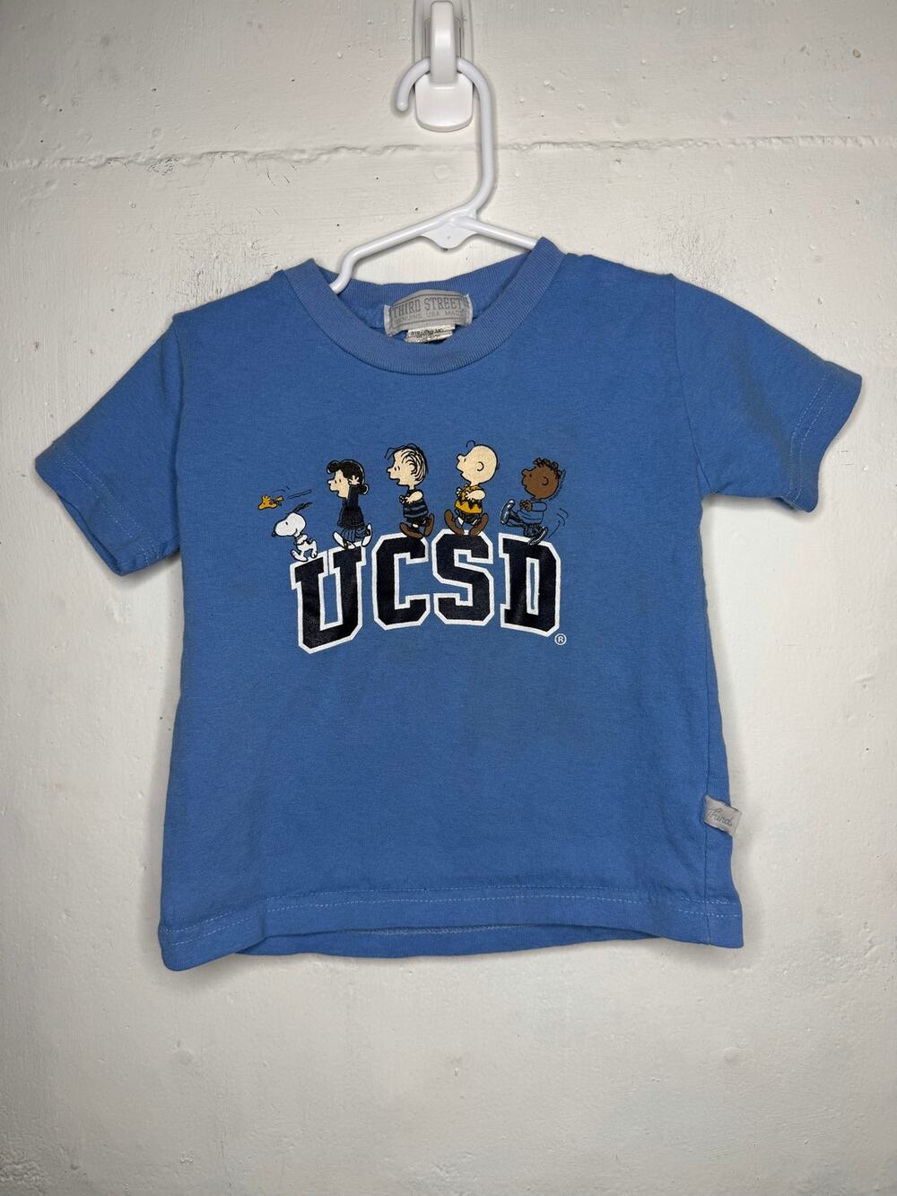 University of California San Diego Peanuts Toddler 3T College T Shirt Blue